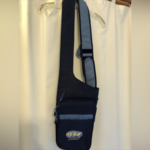 Vintage Disney Donald Duck Crossbody Bag - Picture 2 of 16